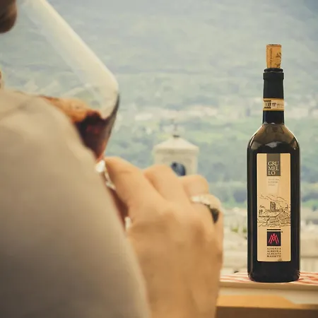 The Sweet Square Flat Apartment *